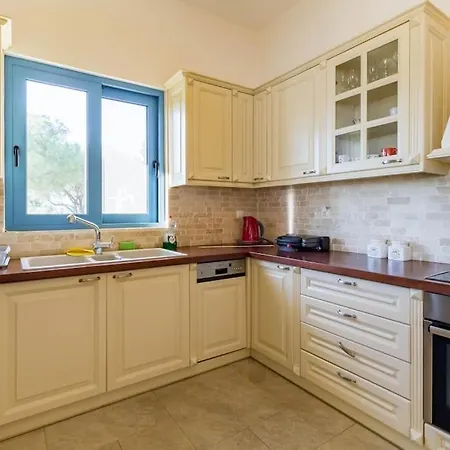 Luxury Sea View With Pool Agios Aimilianos *