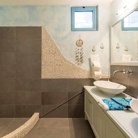 Luxury Sea View With Pool Agios Aimilianos بورتو خيلي