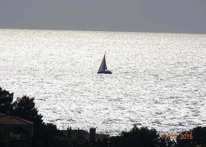 Дом отдыха Luxury Sea View With Pool Agios Aimilianos Порто Хели