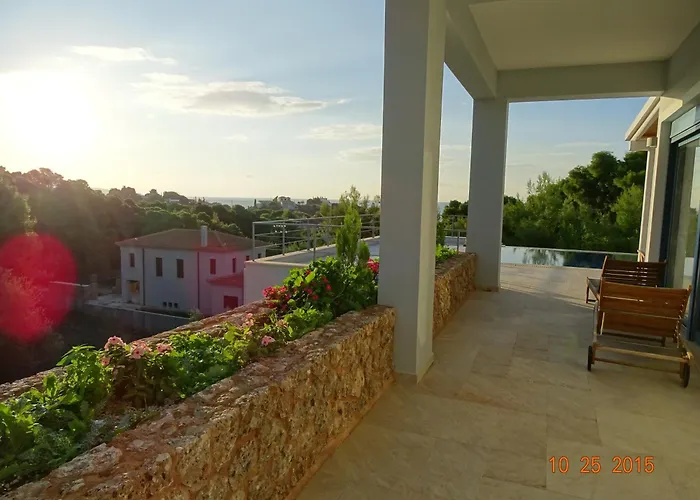 Luxury Sea View With Pool Agios Aimilianos *