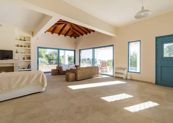 Casa de Férias Luxury Sea View With Pool Agios Aimilianos Porto Heli