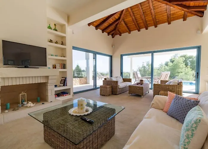 Luxury Sea View With Pool Agios Aimilianos Casa de Férias *